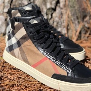 Burberry hightop plaid classic signature sneaker